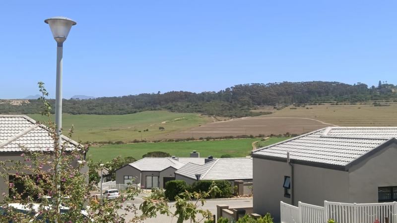 2 Bedroom Property for Sale in Reebok Western Cape